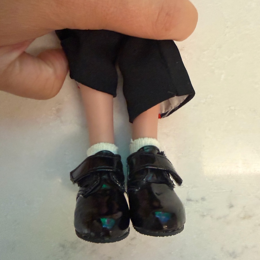 Prince William Royal Wedding Doll 2011 Irish Guards Uniform Family Souvenir - Picture 7 of 7